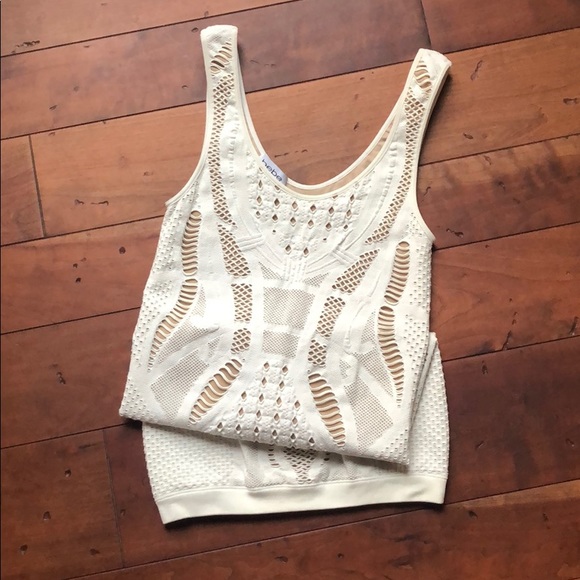 Bebe - Picture 2 of 4